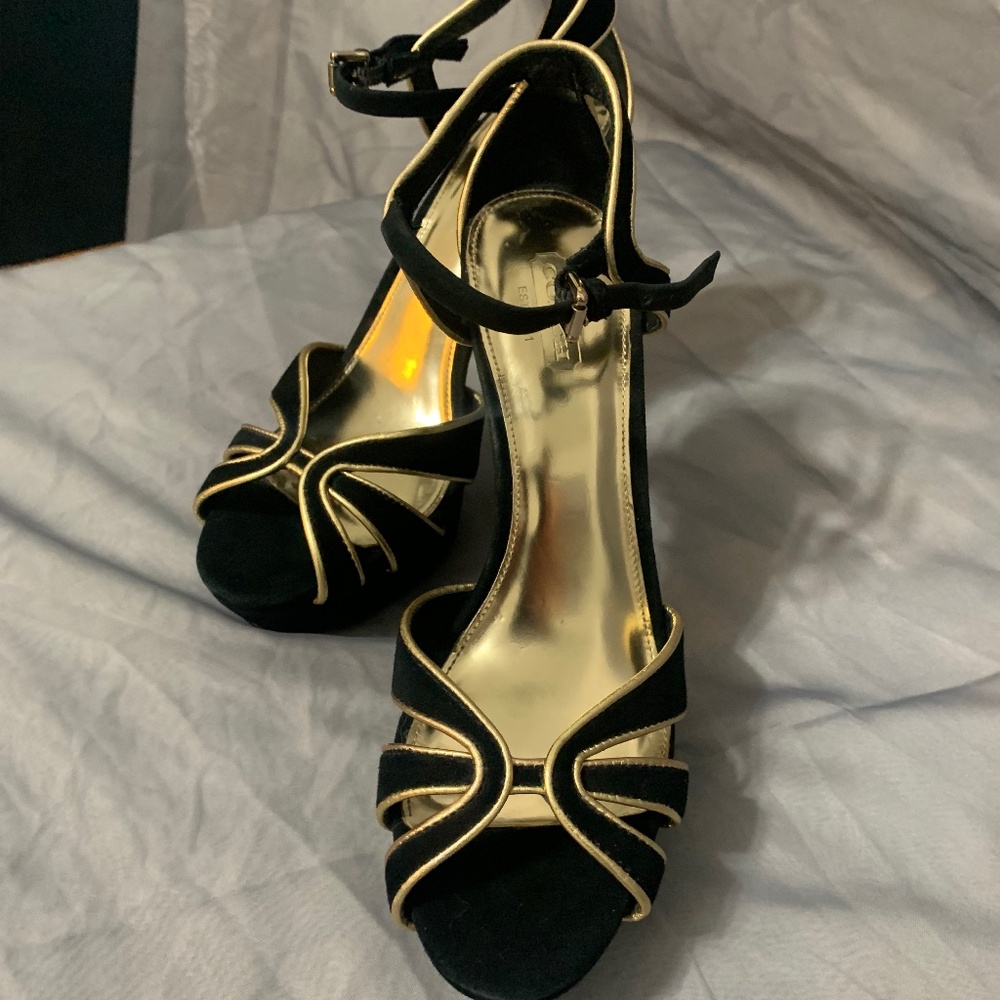 7.5 Coach Velvet Black and Gold Stiletto Heels
